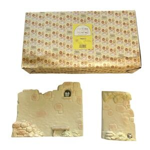 Precious Moments Two Section Wall Accessory E-5644 Enesco 1981 Nativity Village